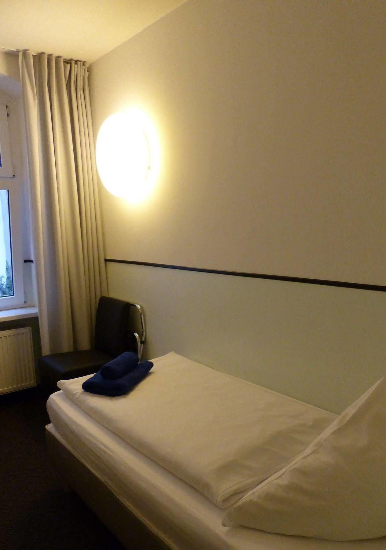 Alex Hotel Berlin Bagian luar foto